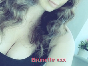 Brunette_xxx