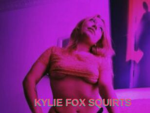 KYLIE_FOX_SQUIRTS