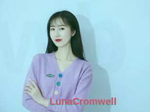 LunaCromwell