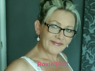 Roxie34dd